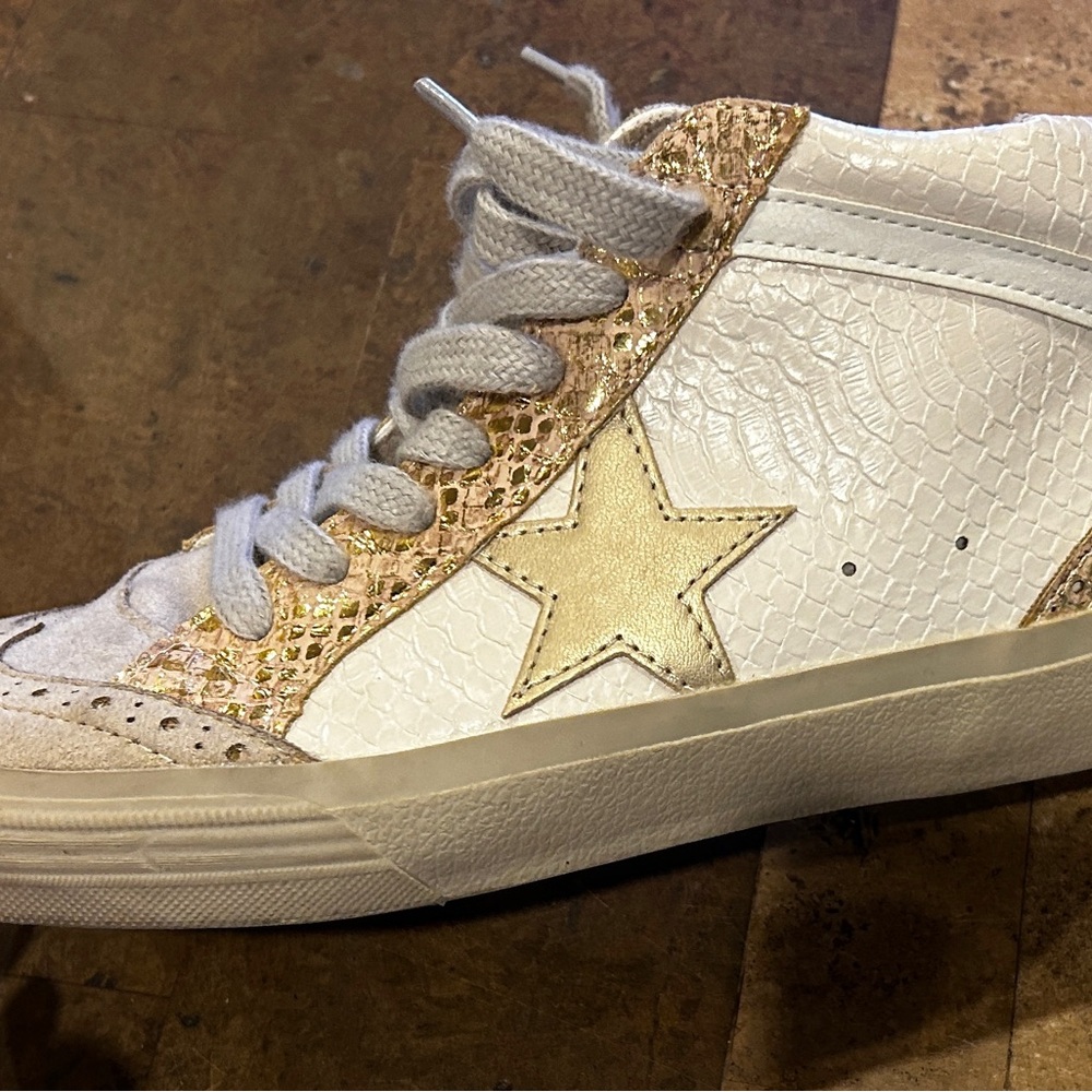 White and Gold High-Top Sneakers - Picture 7 of 10